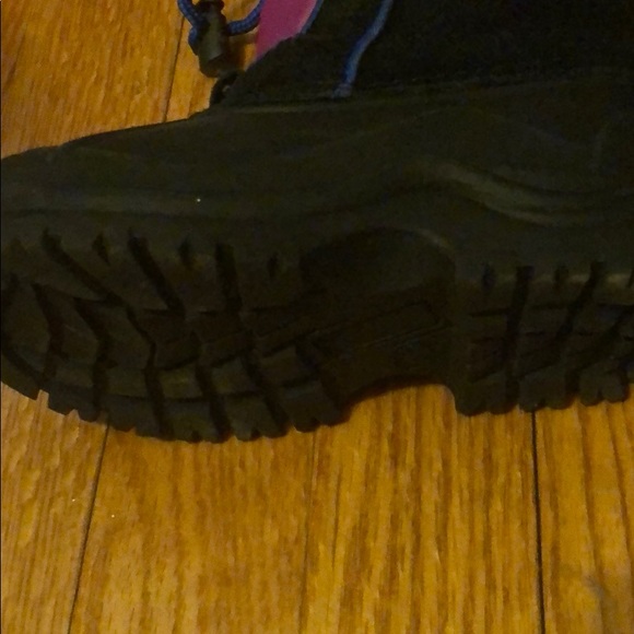 Snow boots - Picture 3 of 5